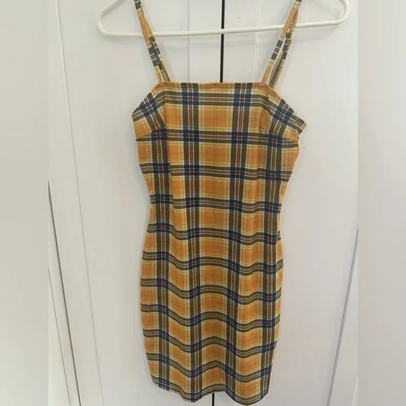 Women's Plaid Print Mini Cami Bodycon Dress. Size XS - Picture 3 of 8